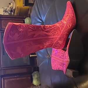 Sparkly western boots size 9